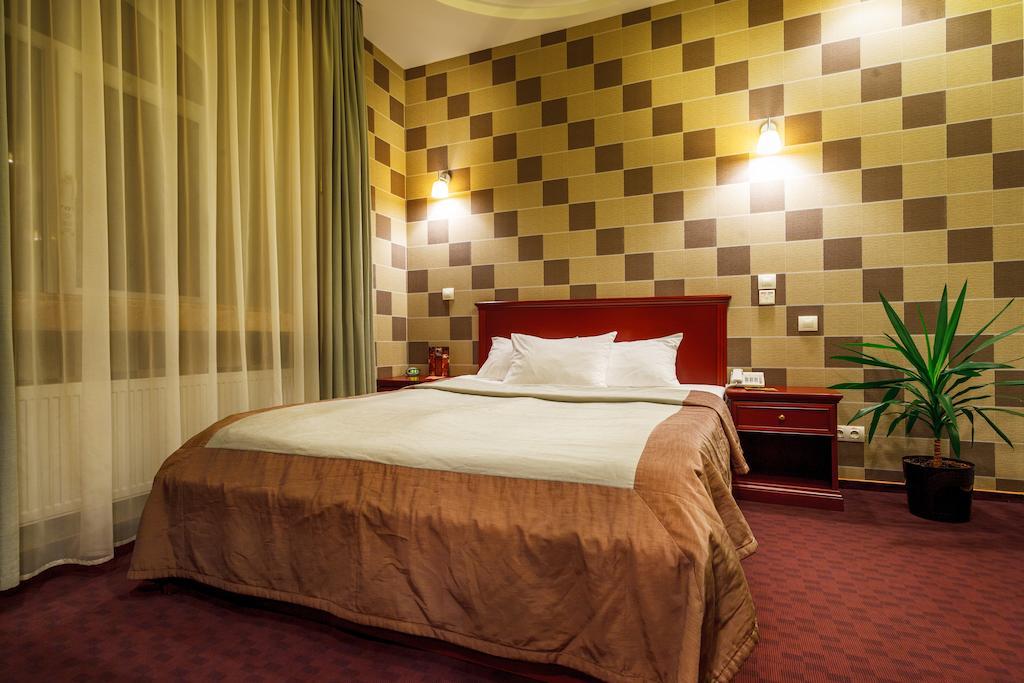 Victoria Hotel Kharkov Phòng bức ảnh