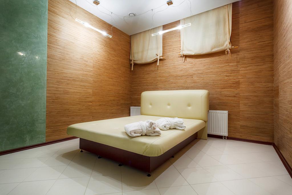 Victoria Hotel Kharkov Ngoại thất bức ảnh
