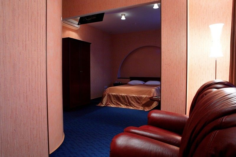 Victoria Hotel Kharkov Ngoại thất bức ảnh