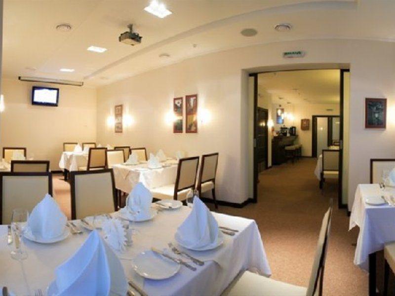 Victoria Hotel Kharkov Ngoại thất bức ảnh