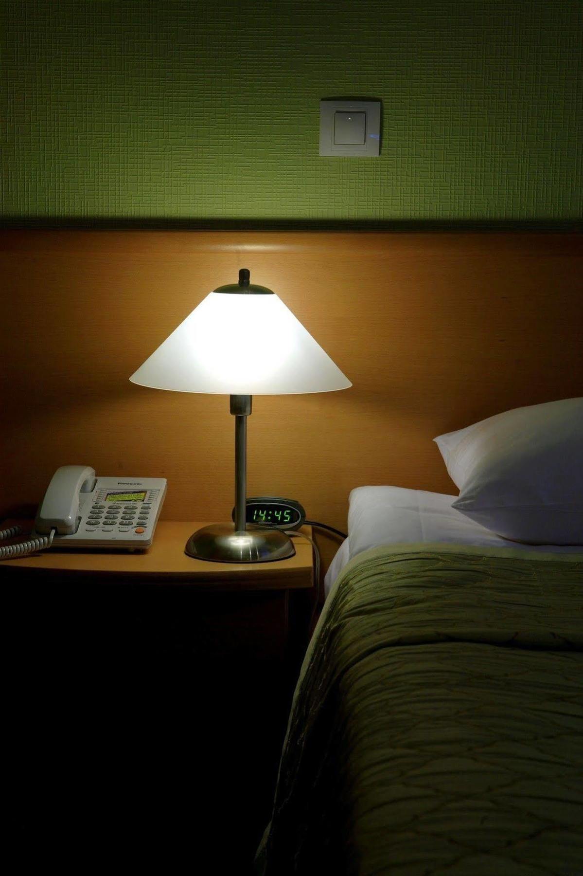 Victoria Hotel Kharkov Ngoại thất bức ảnh